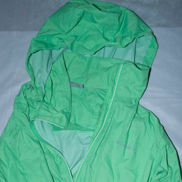 Columbia rain shell - Picture 1 of 1